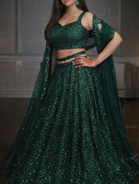 Seema Gujral Emerald Green Bridal Lehenga Set (4-Piece) – Worn Once